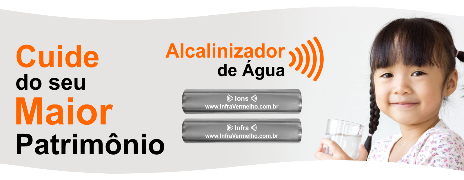 Alcalinizador-menina-desk.png